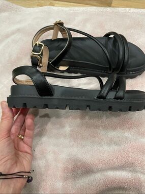 Black Strappy Flat Sandals with Small platform/ Chunky heel